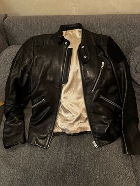 Acne Black Leather Bomber Jacket with Cream Lining
Size 48 ( US 38 ) medium